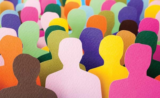  گروه همسالان